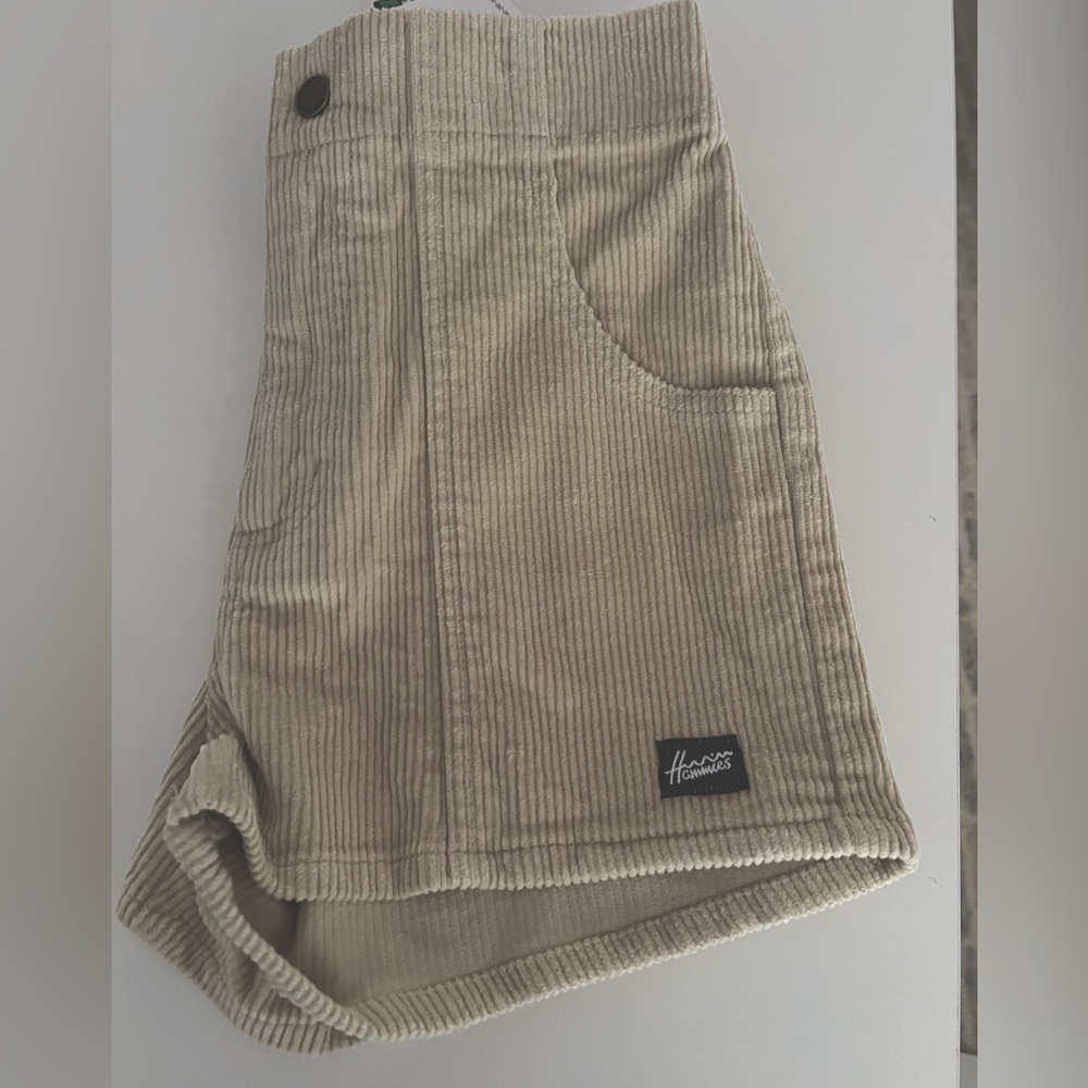 Hammies Women’s Short Retro Corduroy High Waisted Sand Size 26